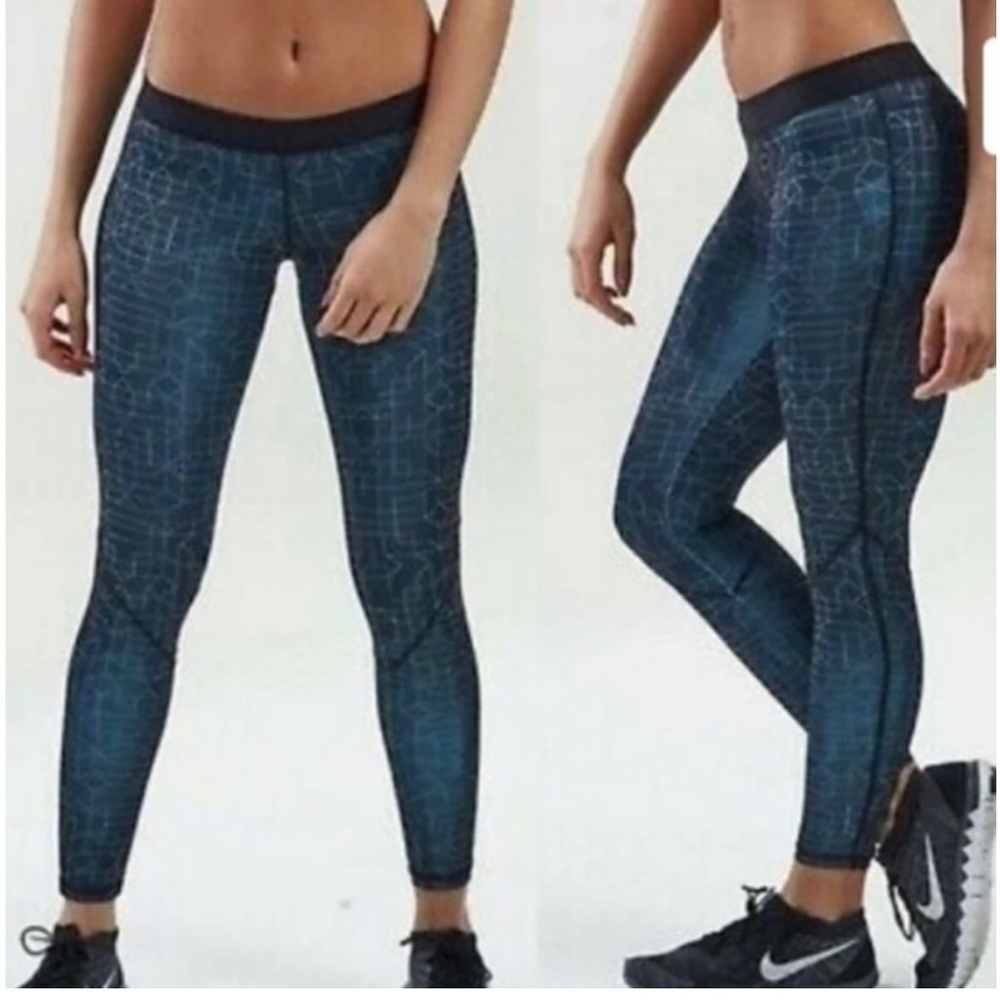 Gymshark Ambition Leggings in Blue